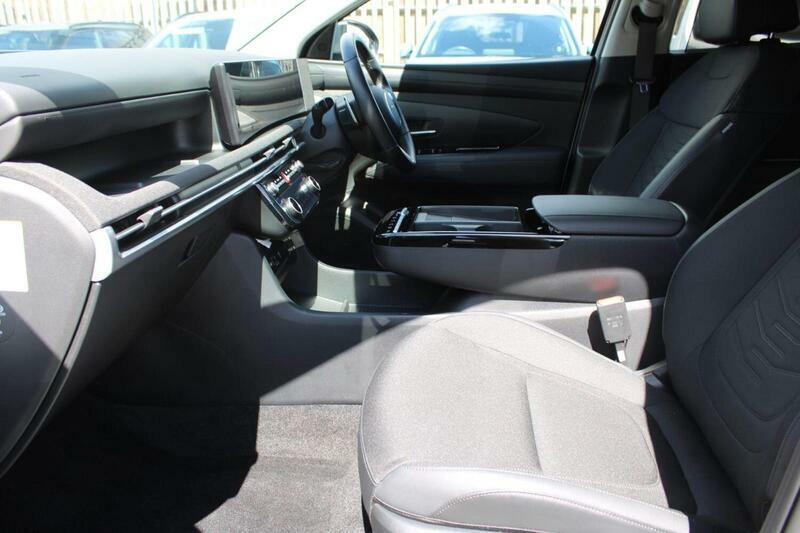Hyundai Tucson 1.6 T-gdi 13.8Kwh Premium Euro 6 Ss ET25GJK White #2
