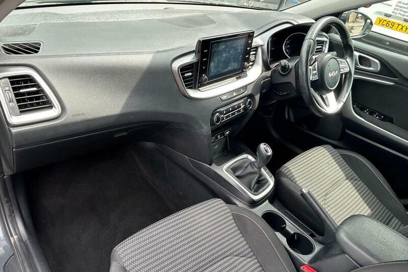 Kia Xceed 1.0 T-gdi 2 Euro 6 Ss WD22HZS Grey #2