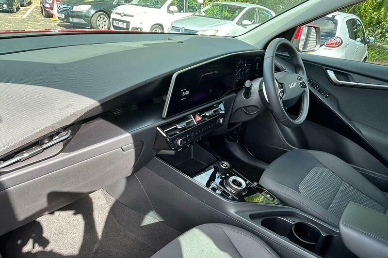 Kia e-Niro 64.8Kwh 2 RO25XUD Red #2