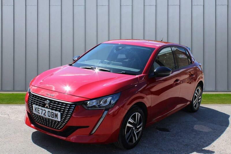 Peugeot 208 1.2 Puretech Allure Premium Eat Euro 6 Ss KE72OBM Red #4
