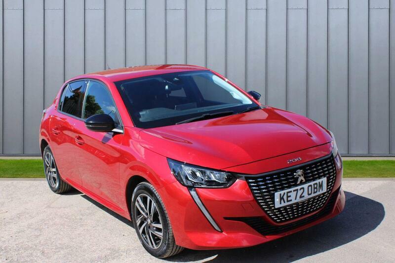 Peugeot 208 1.2 Puretech Allure Premium Eat Euro 6 Ss Red