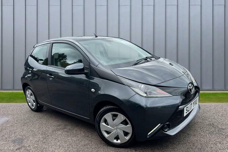 Toyota Aygo 1.0 Vvt-i X-play Euro 6 Grey