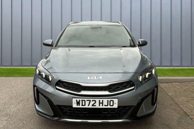 Kia Xceed 1.6 Gdi 8.9Kwh 3 Dct Euro 6 Ss WD72HJO Silver #3