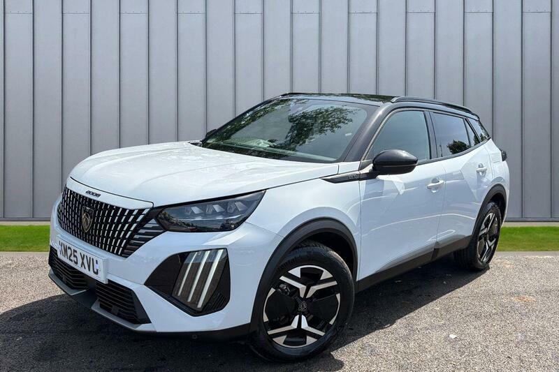 Peugeot 2008 1.2 Gt E-dsc6 Euro 6 Ss KM25XVU White #4