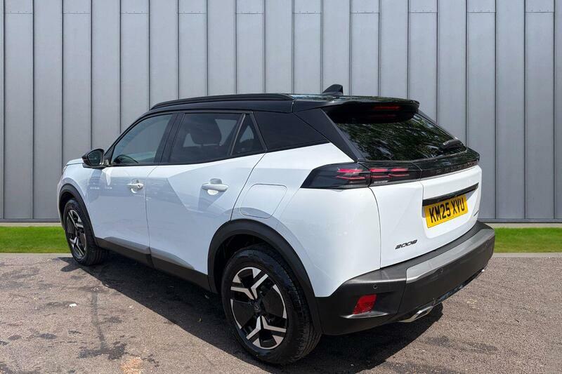 Peugeot 2008 1.2 Gt E-dsc6 Euro 6 Ss KM25XVU White #5