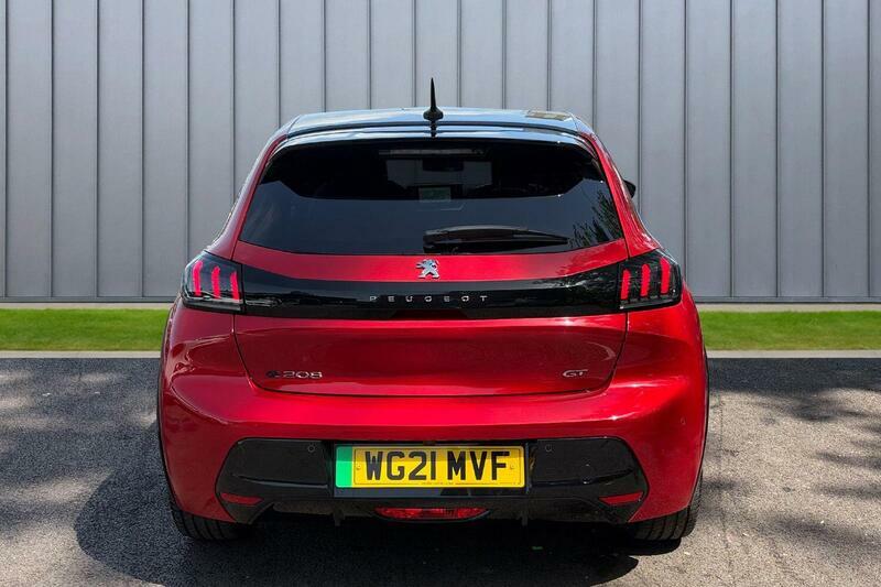 Peugeot e-208 50Kwh Gt Premium Red #5