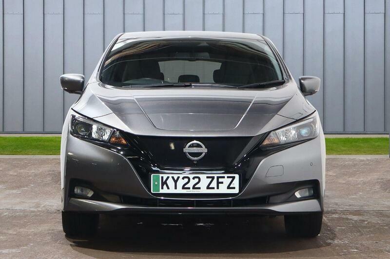 Nissan Leaf 39Kwh N-connecta KY22ZFZ Grey #2