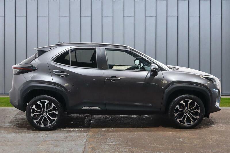 Toyota Yaris Cross 1.5 Vvt-h Design E-cvt Euro 6 Ss WM24CZJ Grey #6