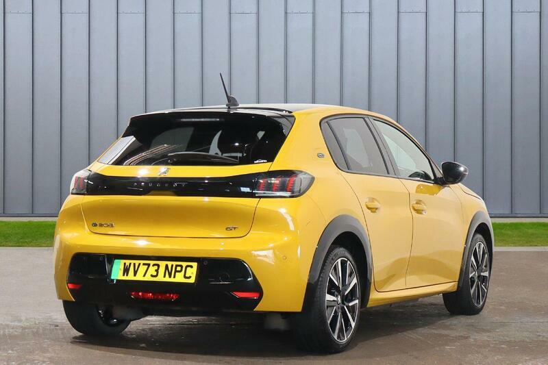 Peugeot e-208 50Kwh Gt 7.4Kw Charger Yellow #5