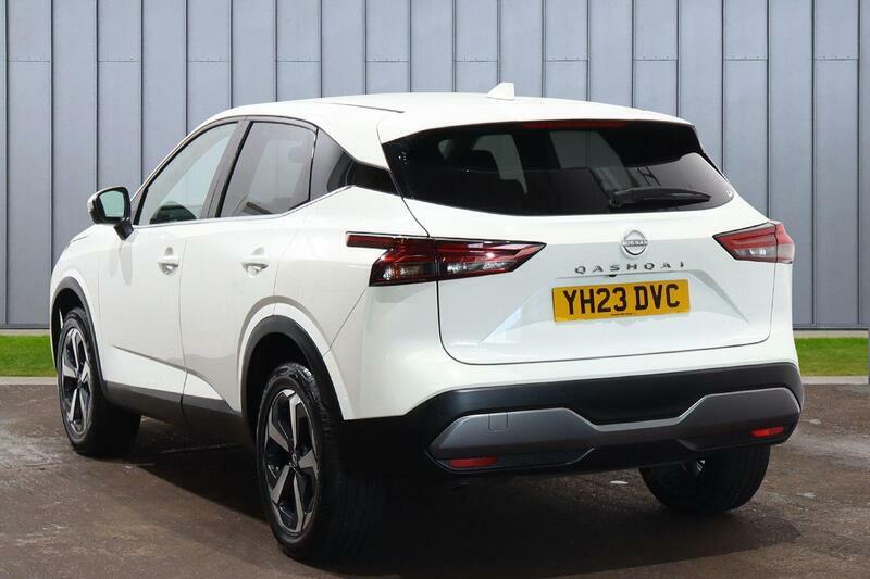 Nissan Qashqai 1.3 Dig-t Mhev N-connecta Euro 6 Ss YH23DVC White #5