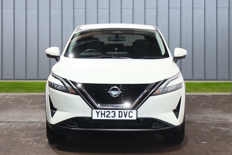 Nissan Qashqai 1.3 Dig-t Mhev N-connecta Euro 6 Ss YH23DVC White #3