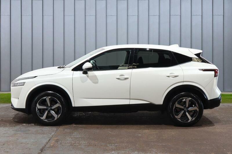 Nissan Qashqai 1.3 Dig-t Mhev N-connecta Euro 6 Ss YH23DVC White #6