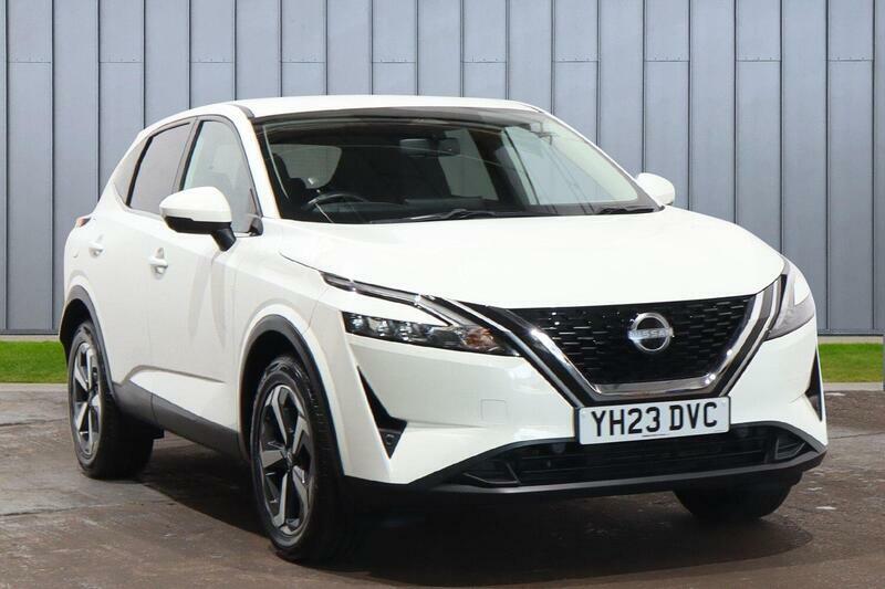 Nissan Qashqai 1.3 Dig-t Mhev N-connecta Euro 6 Ss White