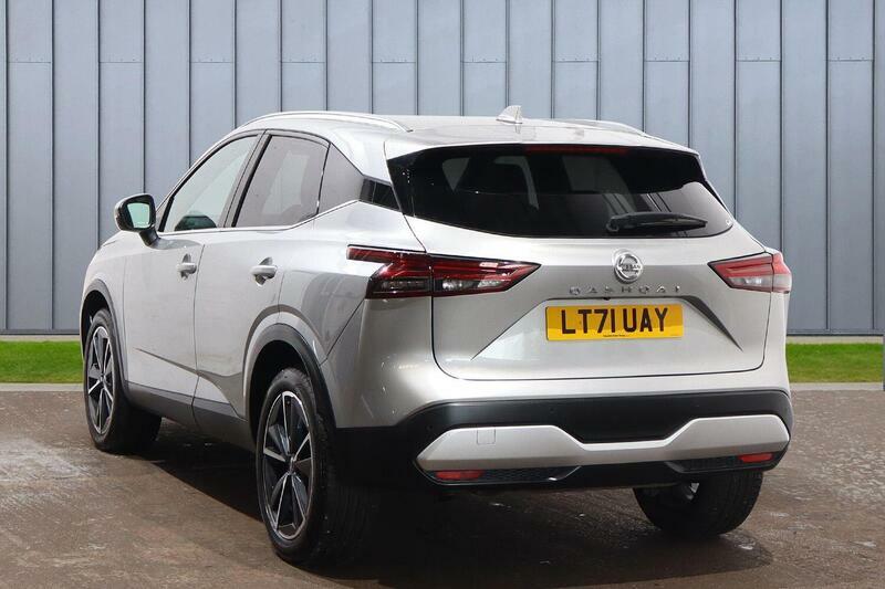 Nissan Qashqai 1.3 Dig-t Mhev Tekna Xtron Euro 6 Ss LT71UAY Silver #3