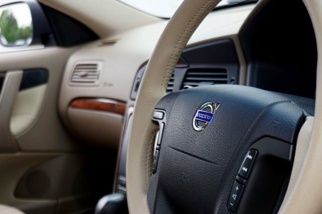 Volvo XC70 2Se 2.4 D5  #14