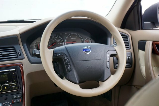 Volvo XC70 2Se 2.4 D5  #25