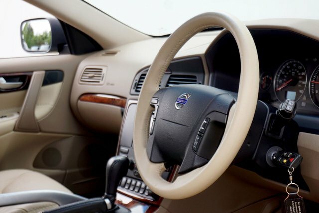 Volvo XC70 2Se 2.4 D5  #13