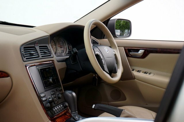 Volvo XC70 2Se 2.4 D5  #16