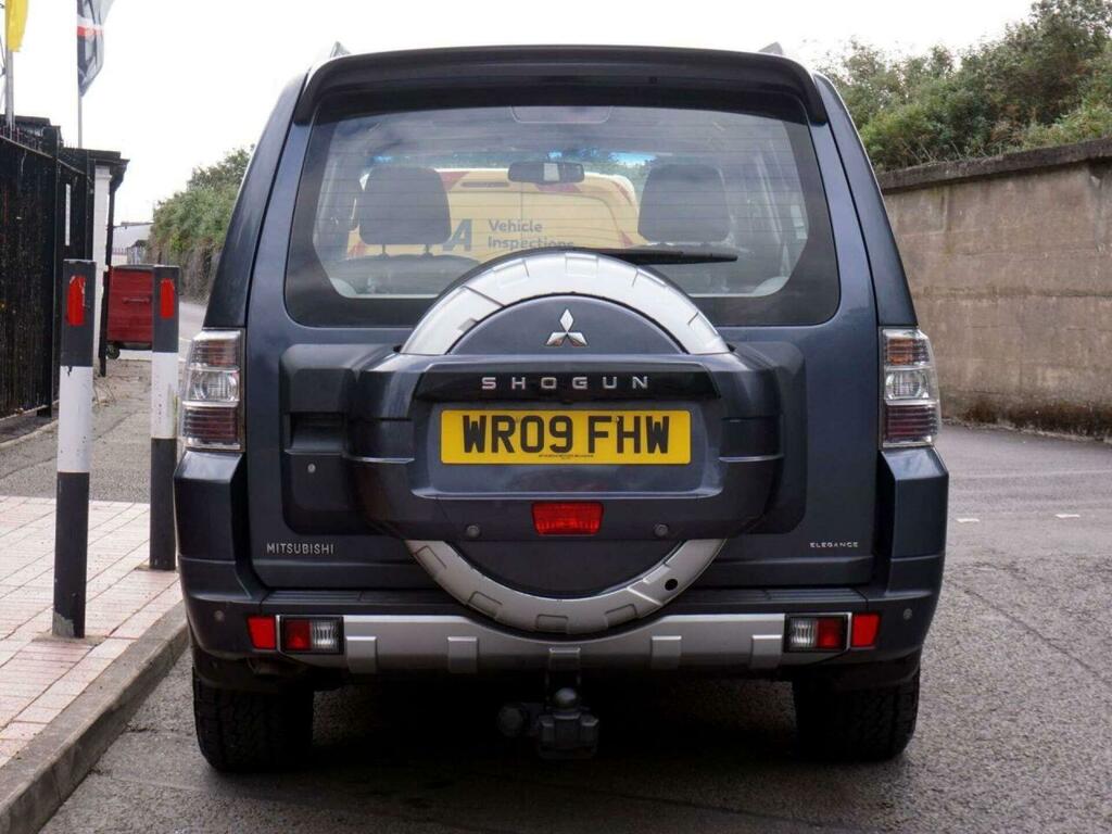Mitsubishi Shogun Gls Elegance Lwb Di-d Grey #10