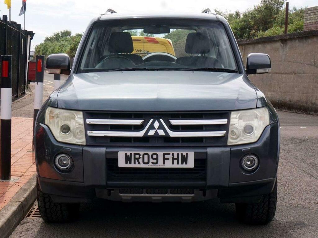 Mitsubishi Shogun Gls Elegance Lwb Di-d Grey #9