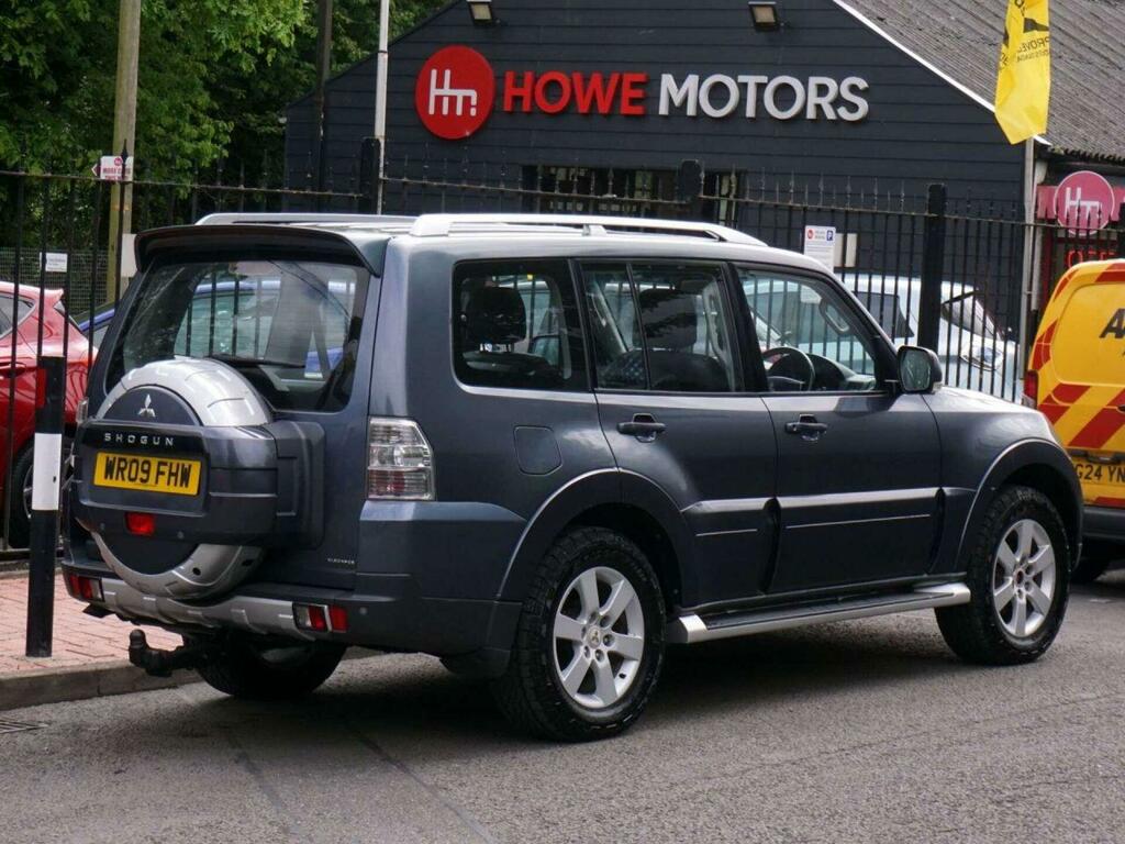 Mitsubishi Shogun Gls Elegance Lwb Di-d Grey #2