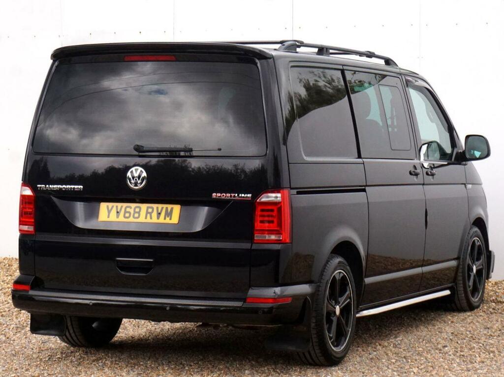 Volkswagen Transporter Sportline Shuttle 2.0 Bitdi Black #6
