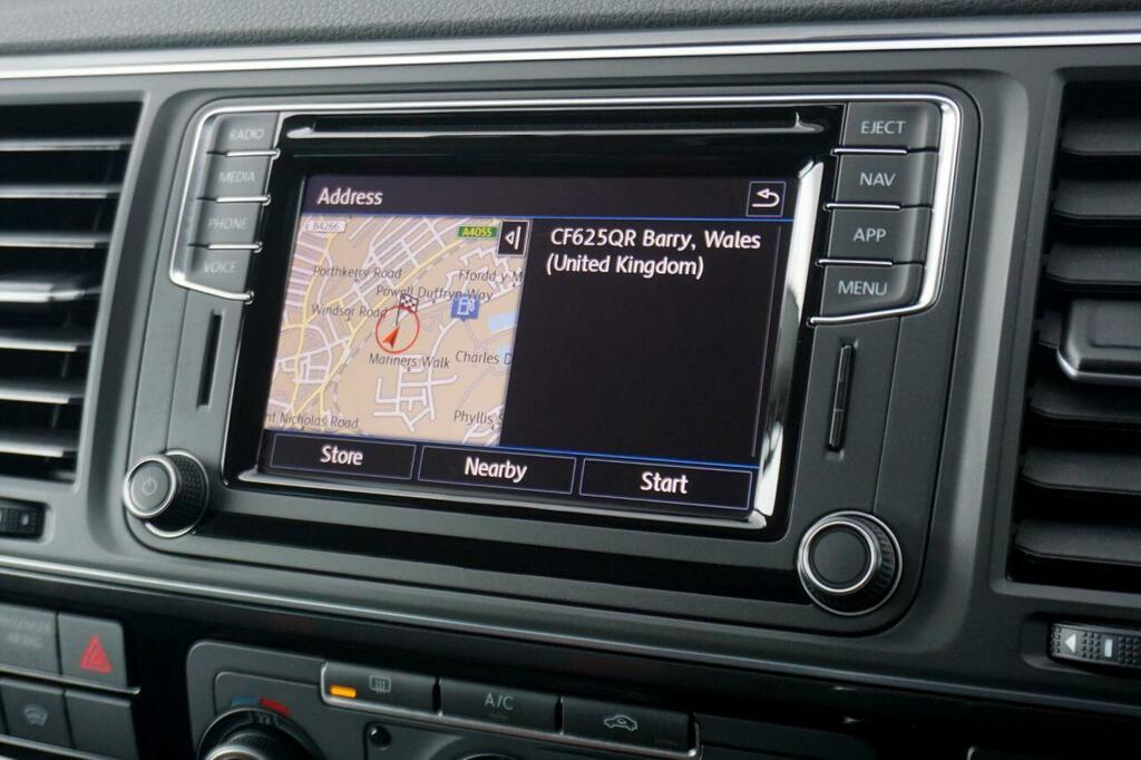 Volkswagen Transporter Sportline Shuttle 2.0 Bitdi Black #30