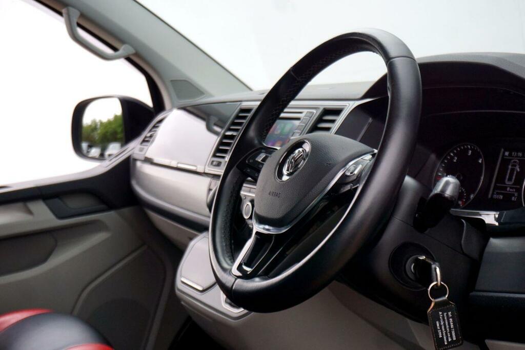 Volkswagen Transporter Sportline Shuttle 2.0 Bitdi Black #15