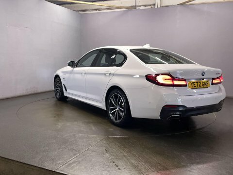 BMW 5 Series 2022 72 2.0 YE72GNF White #6
