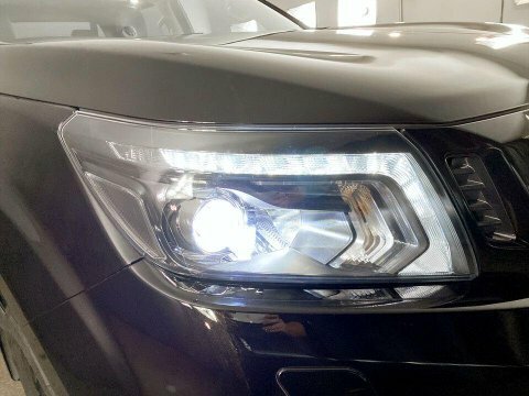 Nissan Navara Acenta Dcidouble Cab Blue #9