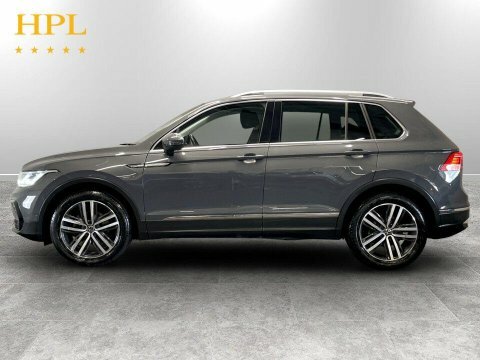 Volkswagen Tiguan 2021 70 1.5 LX70UXV  #4