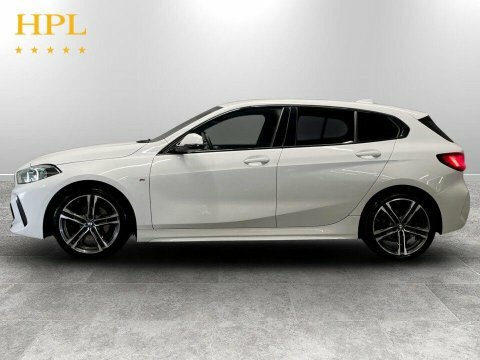 BMW 1 Series 2021 70 1.5L MM70MGZ White #4
