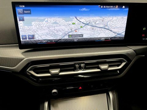 BMW i4 2022 72 40 #18