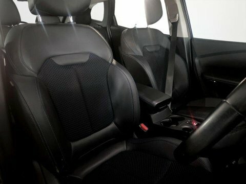 Renault Kadjar White #11