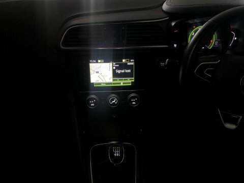 Renault Kadjar White #18