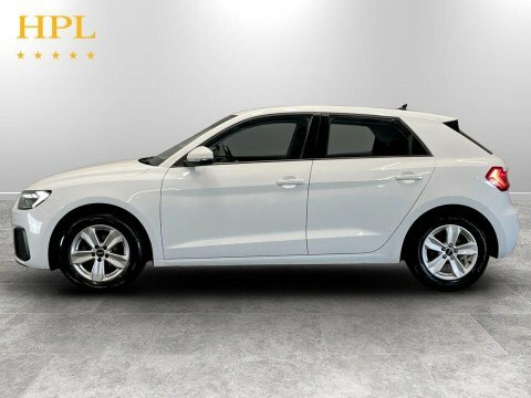 Audi A1 2022 72 1.0 YE72NFO #4