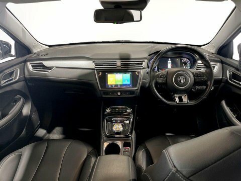 MG MG5 Electric Silver #19