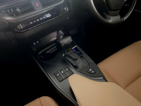 Lexus UX 250H 2.0 Cvt Nav  #16