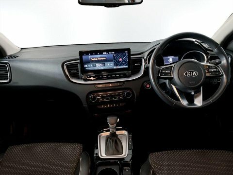 Kia Xceed Hatchback Black #18