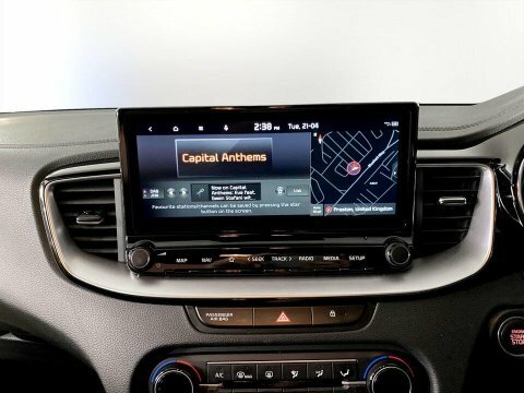 Kia Xceed Hatchback Black #17