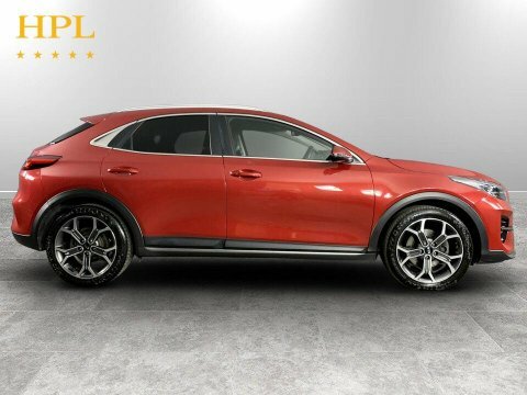 Kia Xceed Hatchback Black #8