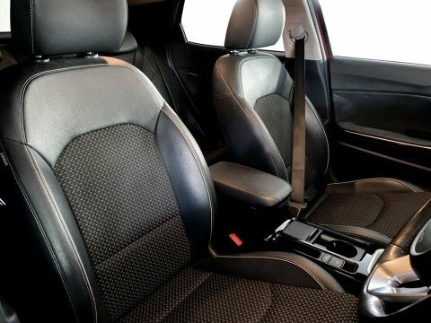 Kia Xceed Hatchback Black #11