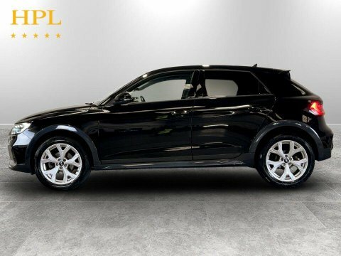 Audi A1 2021 70 1.0 BL70PXM #4