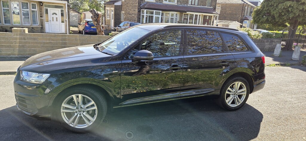 Audi Q7 3.0 Tdi V6 S Line BJ67CZU Black #6