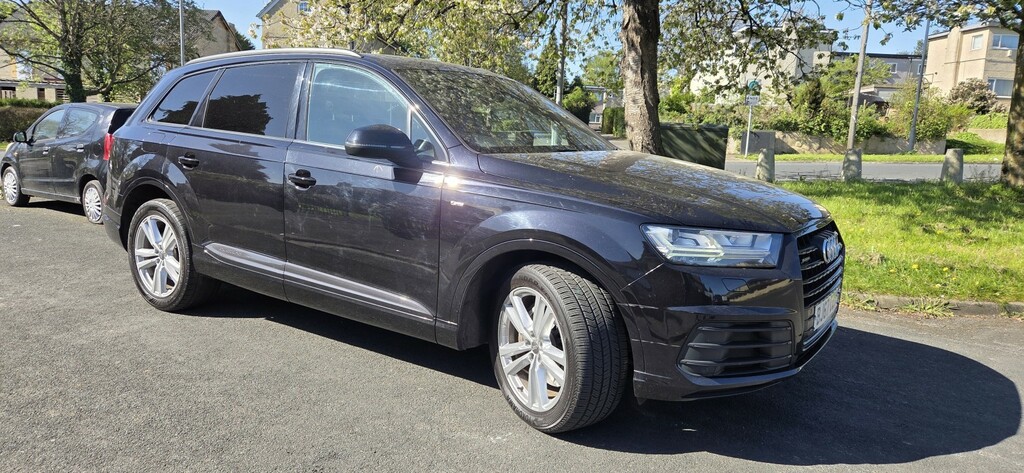 Audi Q7 3.0 Tdi V6 S Line Black