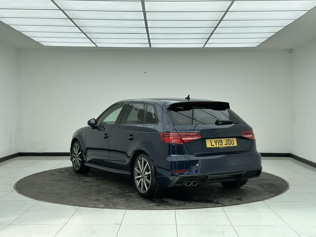 Audi A3 1.5 Tfsi Cod 35 Black Edition Sportback LY19JOU Blue #4