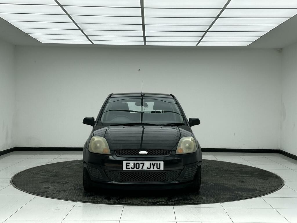 Ford Fiesta 1.25 Silver Hatchback 142 G Km EJ07JYU Black #2