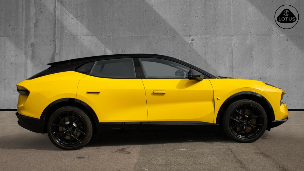 Lotus Eletre Suv MY70ATH Yellow #3