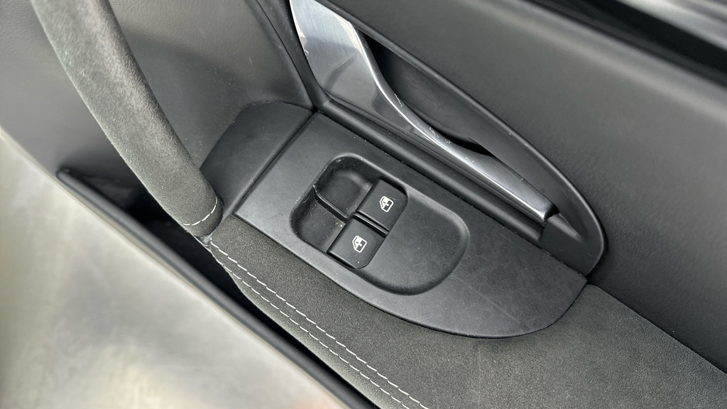 Maserati GranTurismo 2016 16 4.7 Blue #33