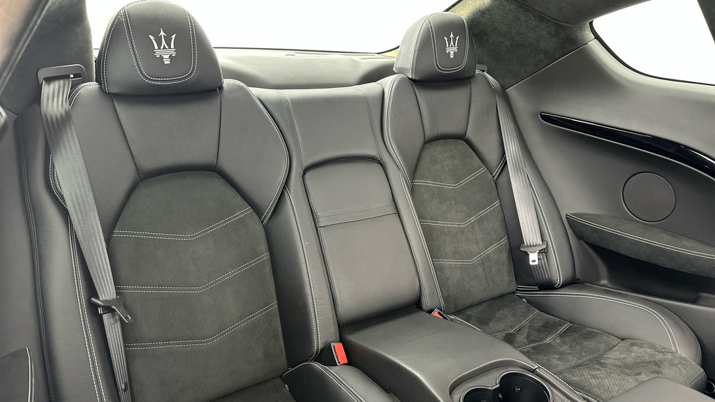 Maserati GranTurismo 2016 16 4.7 Blue #15